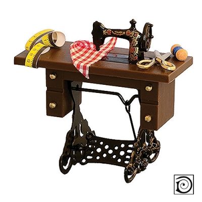 Sewing Machine with Table & accessories