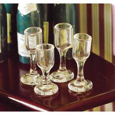 Wine Glasses, 4 pcs                                         