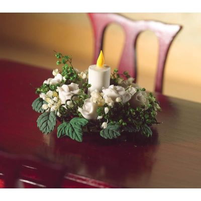 White & Green Table Decoration                              